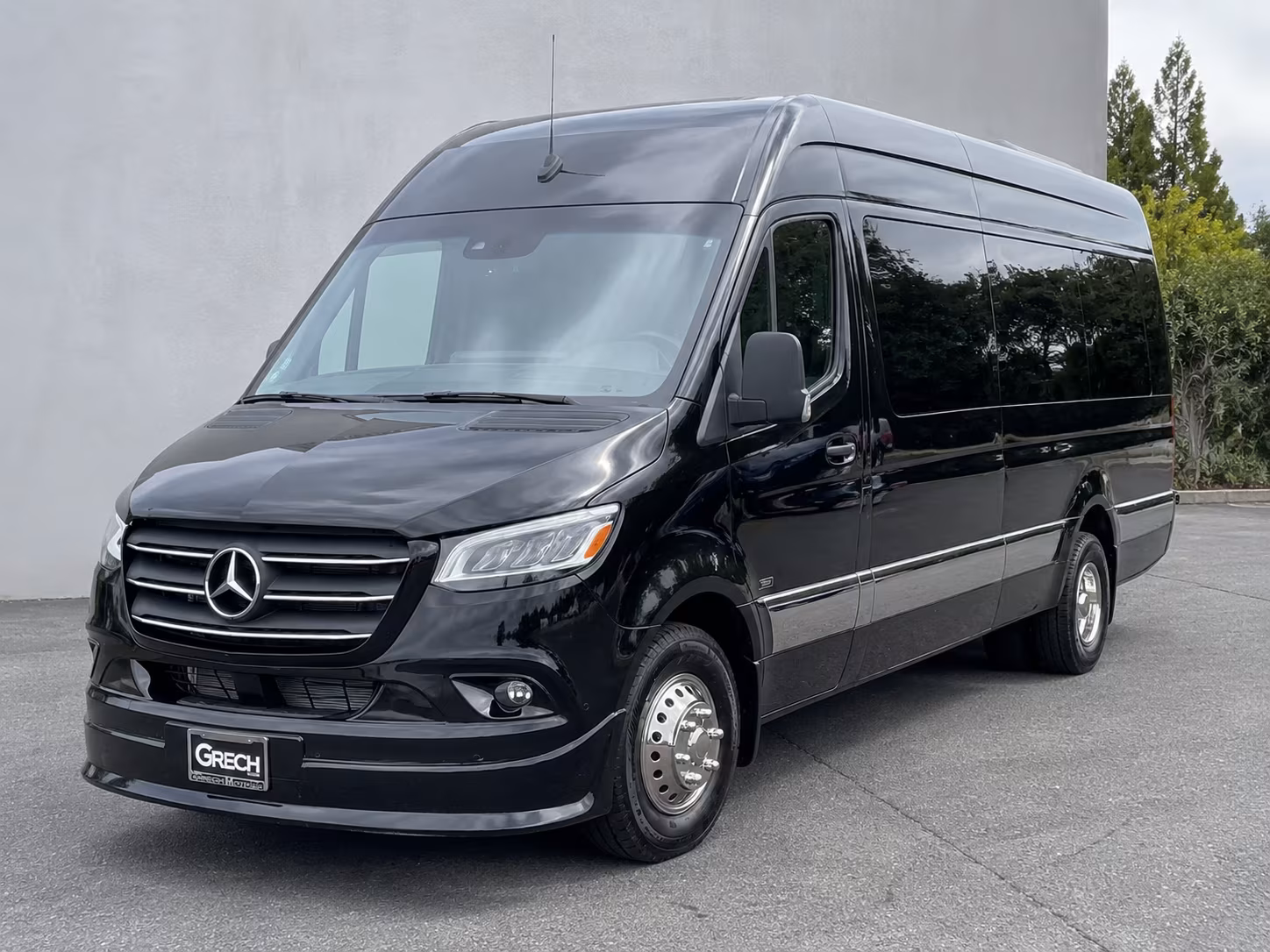 east orange plan your big night with east orange prom bus rentals
