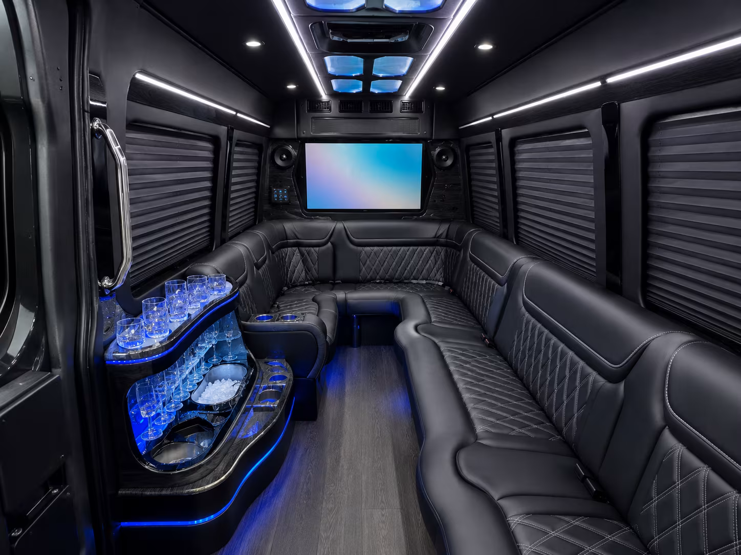 jersey city 25 passenger party bus interior